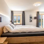 Grimsel Passhoehe Hotel 3*