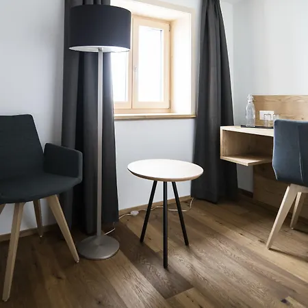 Grimsel Passhoehe Hotel Oberwald