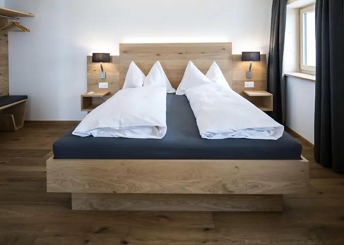 Grimsel Passhoehe Hotel 3*