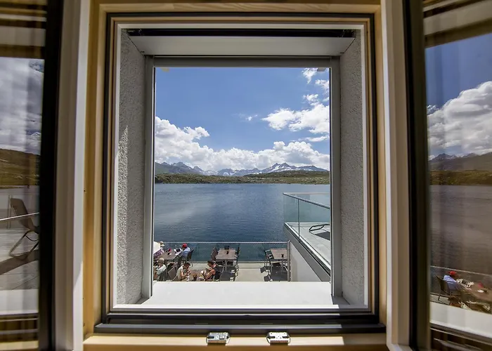 Grimsel Passhoehe 3*