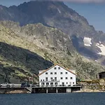 Grimsel Passhoehe 3*