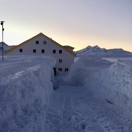 Grimsel Passhoehe 오버발트