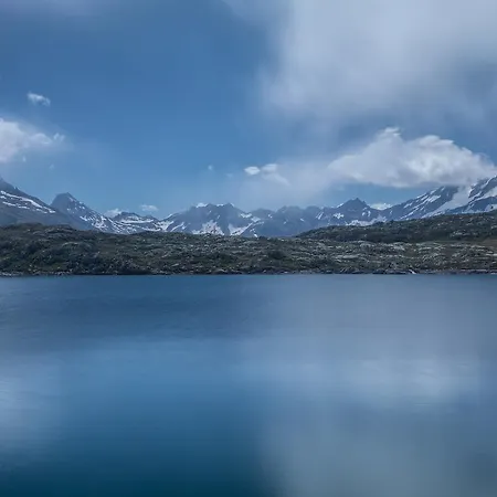 Grimsel Passhoehe 호텔 3*