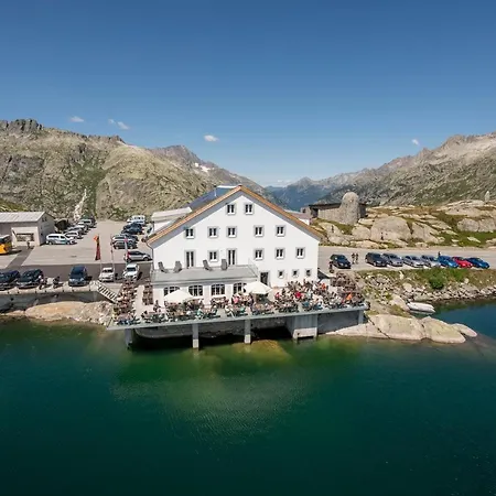 호텔 Grimsel Passhoehe