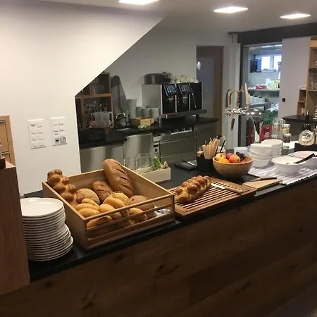 Hotel Grimsel Passhoehe 3*