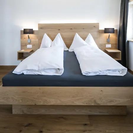 Grimsel Passhoehe Hotel 3*