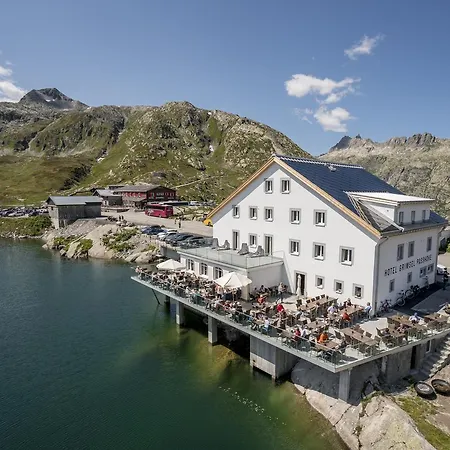 Hotel Grimsel Passhoehe